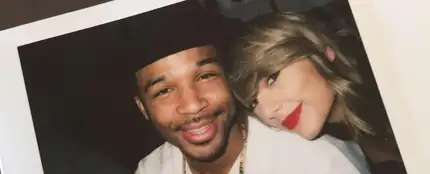 Toshi y Taylor Swift Toshi y Taylor Swift