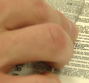 Anulan los intereses de una tarjeta por estar recogidos en un tipo de letra "minúsculo" Anulan los intereses de una tarjeta por estar recogidos en un tipo de letra "minúsculo"