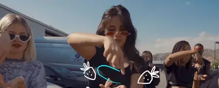 Camila Cabello enseña a bailar 'Sangria Wine' Camila Cabello enseña a bailar 'Sangria Wine'
