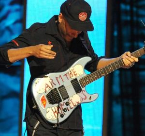 El guitarrista Tom Morello, en concierto El guitarrista Tom Morello, en concierto