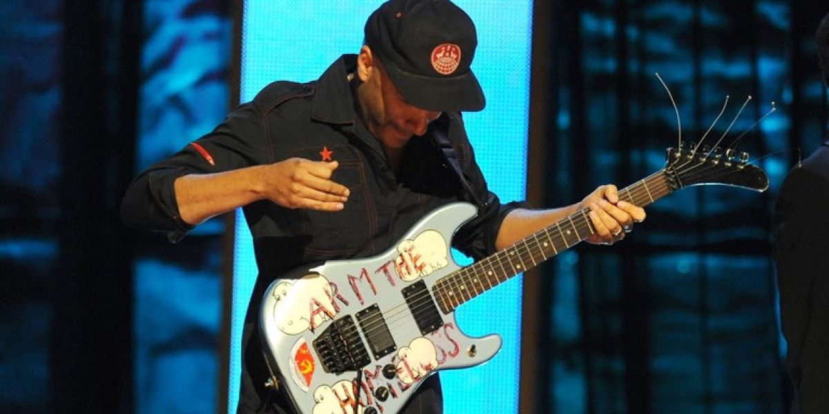 El guitarrista Tom Morello, en concierto