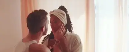 C. Tangana y Berta Vázquez en el vídeo de 'Bien Duro' C. Tangana y Berta Vázquez en el vídeo de 'Bien Duro'