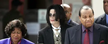 Michael Jackson junto a sus padres Michael Jackson junto a sus padres