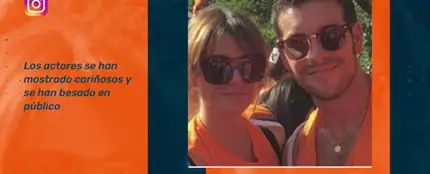 Vídeo: Mario Casas y Blanca Suárez ya no esconden su amor y se besan en público Vídeo: Mario Casas y Blanca Suárez ya no esconden su amor y se besan en público