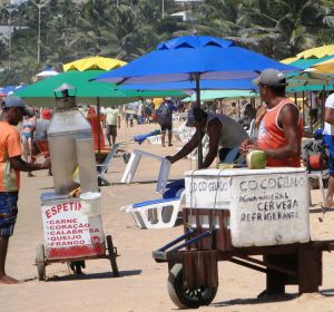 Venta ambulante en la playa Venta ambulante en la playa