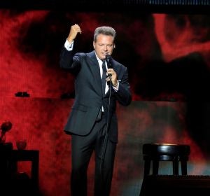 El cantante mexicano Luis Miguel El cantante mexicano Luis Miguel