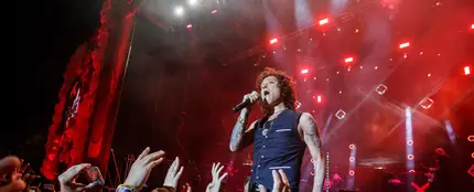 Bunbury durante su concierto en Cruïlla Barcelona Bunbury durante su concierto en Cruïlla Barcelona
