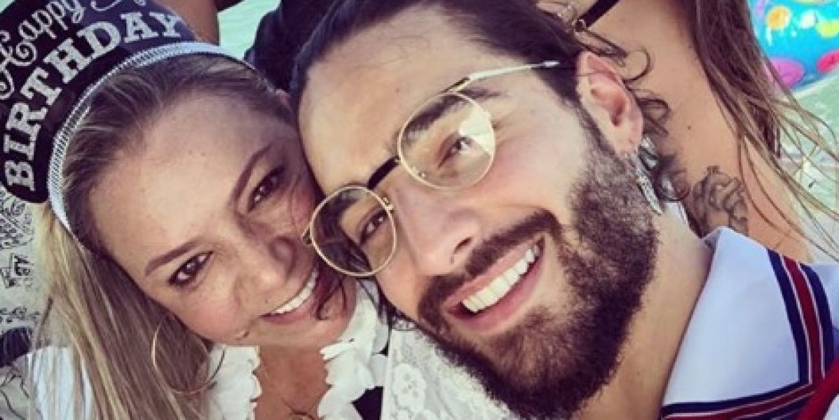 Maluma con su famila
