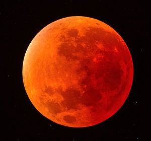 El eclipse de luna más largo del siglo El eclipse de luna más largo del siglo