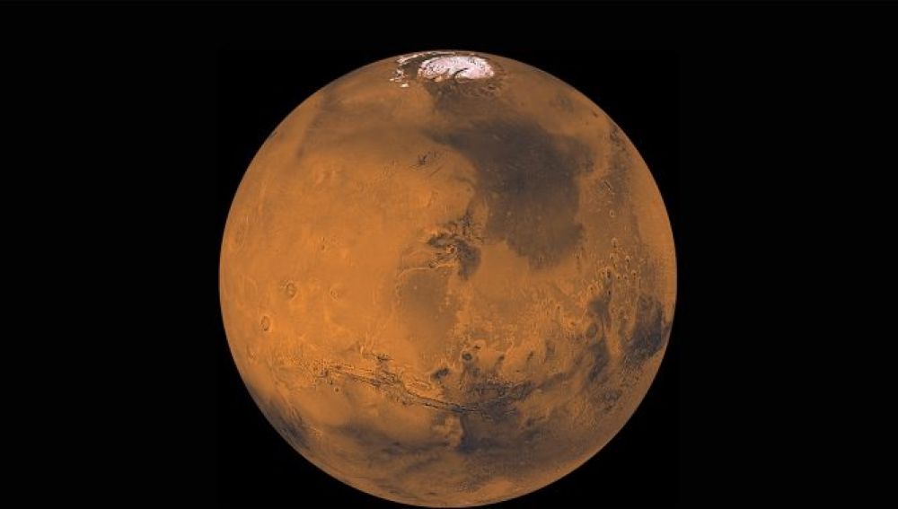 Imagen de la capa de hielo en el polo sur de Marte