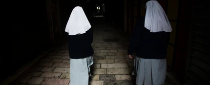 Dos monjas Dos monjas