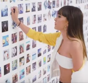Aitana en el videoclip de 'Teléfono', su primer single en solitario Aitana en el videoclip de 'Teléfono', su primer single en solitario