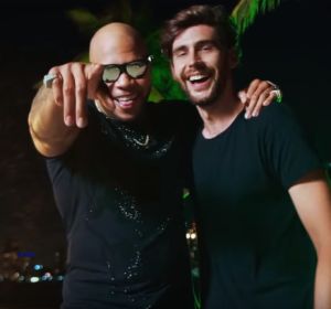 Alvaro Soler lanza el remix de 'La Cintura' con Flo Rida y TINI Alvaro Soler lanza el remix de 'La Cintura' con Flo Rida y TINI