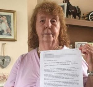 Freda Jackson, la turista británica que se quejó del gran número de españoles que había en Benidorm Freda Jackson, la turista británica que se quejó del gran número de españoles que había en Benidorm