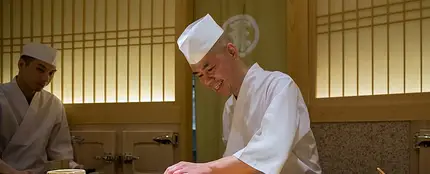 Así es el mejor restaurante de sushi del mundo: cocina en directo y menos de 10 comensales Así es el mejor restaurante de sushi del mundo: cocina en directo y menos de 10 comensales