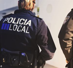 En la imagen la policía local de Ibiza En la imagen la policía local de Ibiza