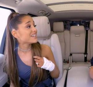 Ariana Grande en el Carpool Karaoke con James Corden Ariana Grande en el Carpool Karaoke con James Corden