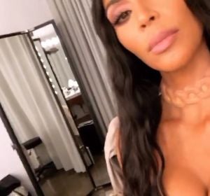 Collar 'implantado' de Kim Kardashian Collar 'implantado' de Kim Kardashian
