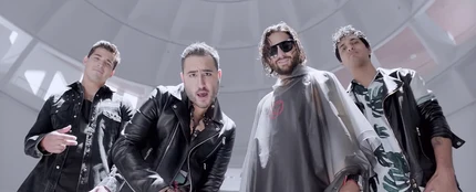 Maluma y Reik en 'Amigos con derecho' Maluma y Reik en 'Amigos con derecho'