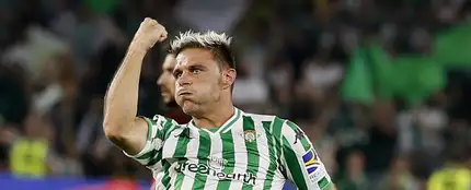 Joaquín Sánchez, goleador en el derbi sevillano. Joaquín Sánchez, goleador en el derbi sevillano.