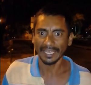 El vagabundo que canta igual que Chayanne El vagabundo que canta igual que Chayanne