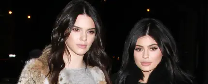Kendall y Kylie Jenner Kendall y Kylie Jenner