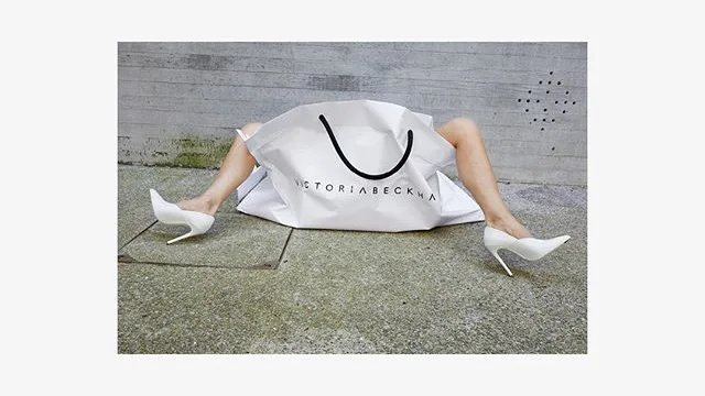 Victoria Beckham recrea la campa&ntilde;a que hizo con Marc Jacobs en 2008