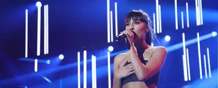 Aitana durante su actuación en la primera gala de OT Aitana durante su actuación en la primera gala de OT