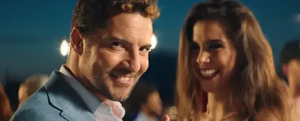 David Bisbal y Greeicy en el videoclip de 'Perdón' David Bisbal y Greeicy en el videoclip de 'Perdón'