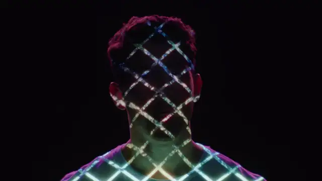 Nick Jonas y Robin Schulz presentan 'Right Now'