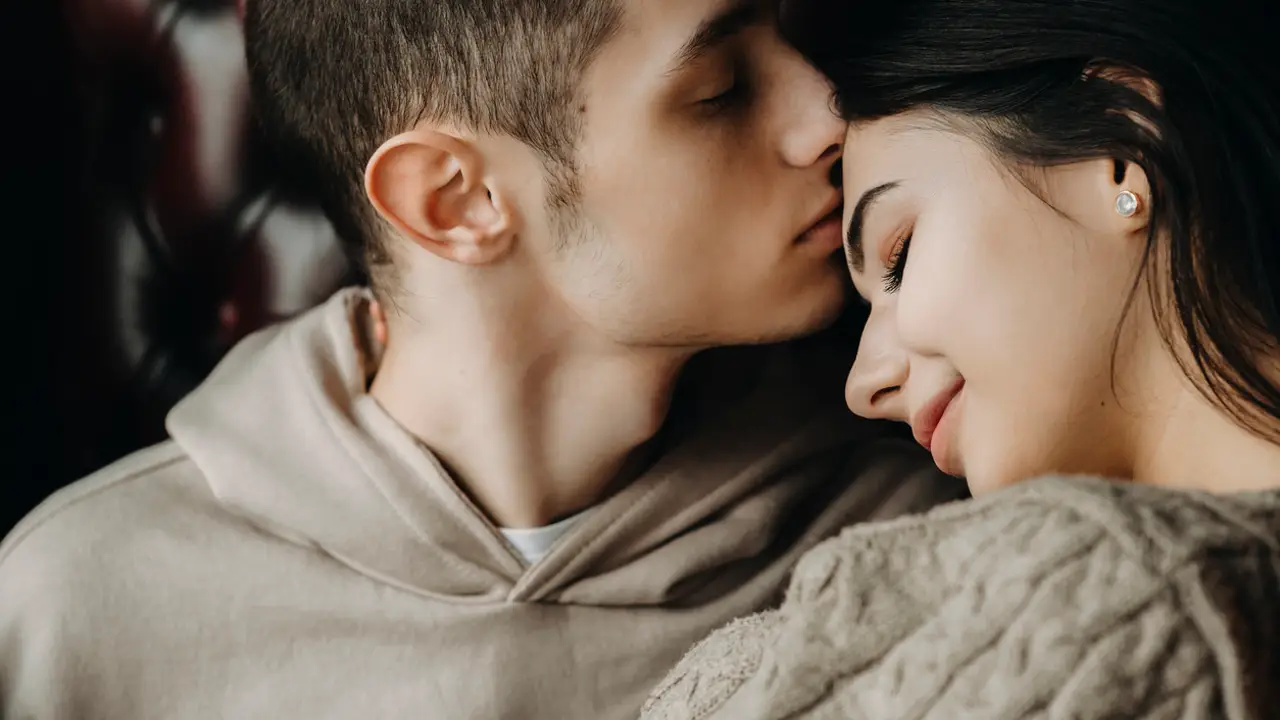 Pareja joven Pareja joven