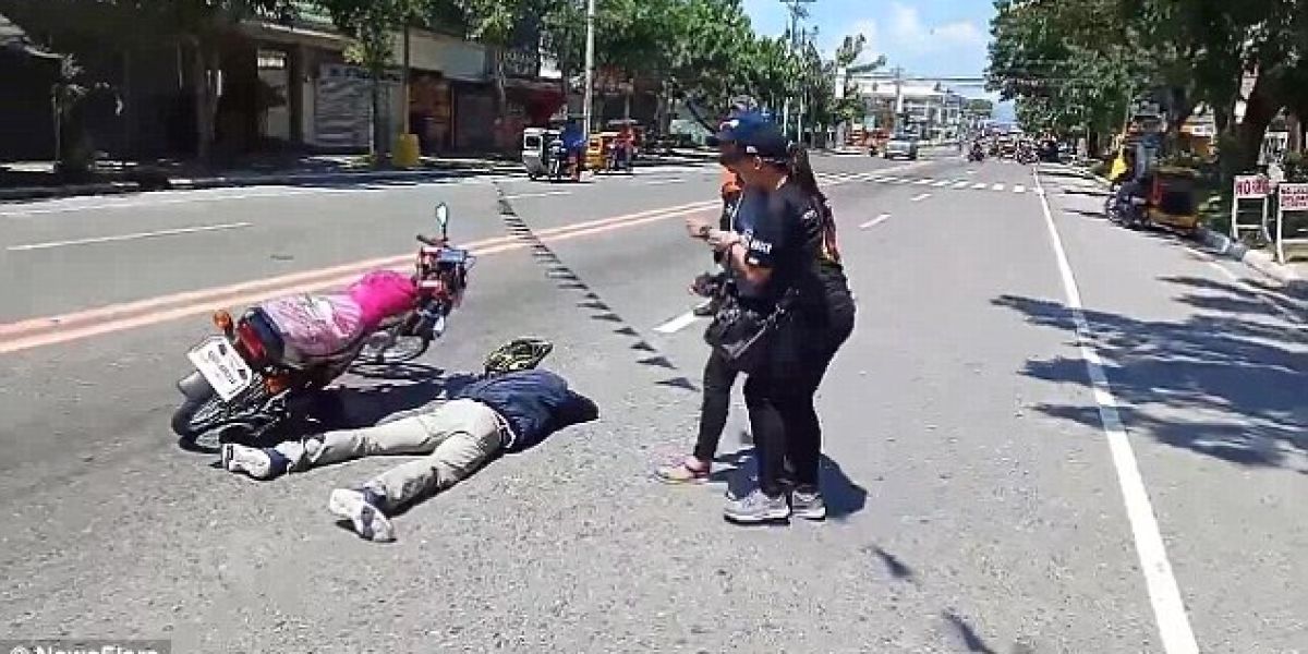 Un joven finge su propia muerte para pedirle matrimonio a su chica