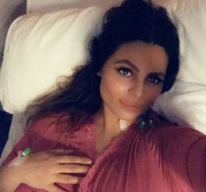 Marisa Jara se recupera de su operación después de que le hayan extirpado parte del colon Marisa Jara se recupera de su operación después de que le hayan extirpado parte del colon