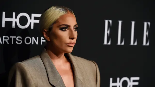 Lady Gaga durante los premios Elle