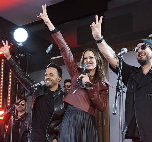 La Voz - Luis Fonsi y Antonio Orozco sorprenden a Madrid La Voz - Luis Fonsi y Antonio Orozco sorprenden a Madrid