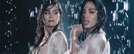 Greeicy y Anitta, muy sensuales en el vídeo de 'Jacuzzi' Greeicy y Anitta, muy sensuales en el vídeo de 'Jacuzzi'