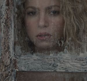 Shakira en el videoclip 'Nada' Shakira en el videoclip 'Nada'
