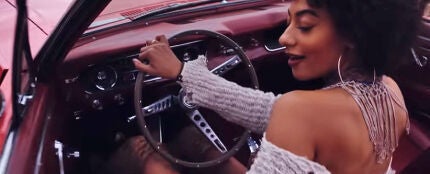 Una chica protagoniza el videoclip de 'Drive' de David Guetta, Black Coffee y Delilah Montagu