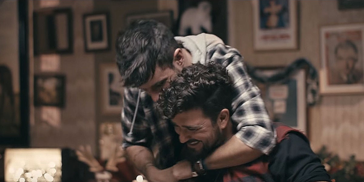 Pablo López y Antonio Orozco en el videoclip de 'Igual que tú'