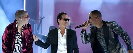 Bad Bunny, Marc Anthony y Will Smith en su actuación en los Latin Grammy Bad Bunny, Marc Anthony y Will Smith en su actuación en los Latin Grammy