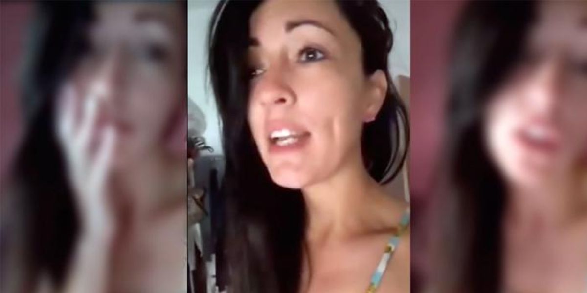 Su novio se deja el móvil en su casa y descubre que le manda fotos desnudo a otras mujeres