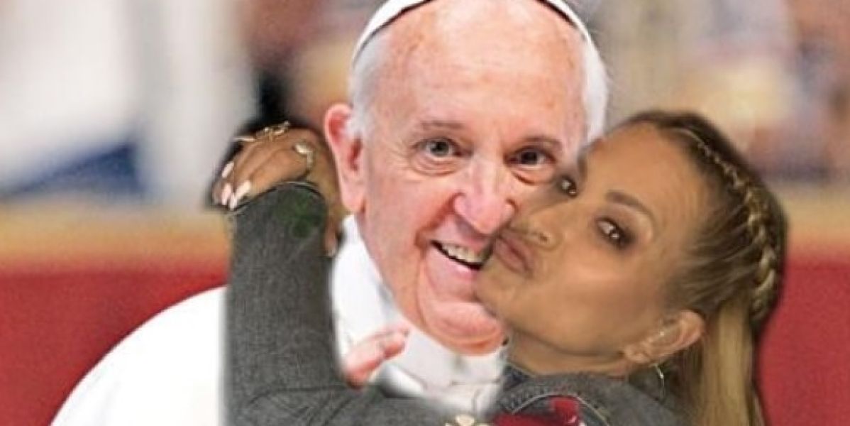 El Papa Francisco y Anastacia en un 'collage' que ella ha publicado en Instagram