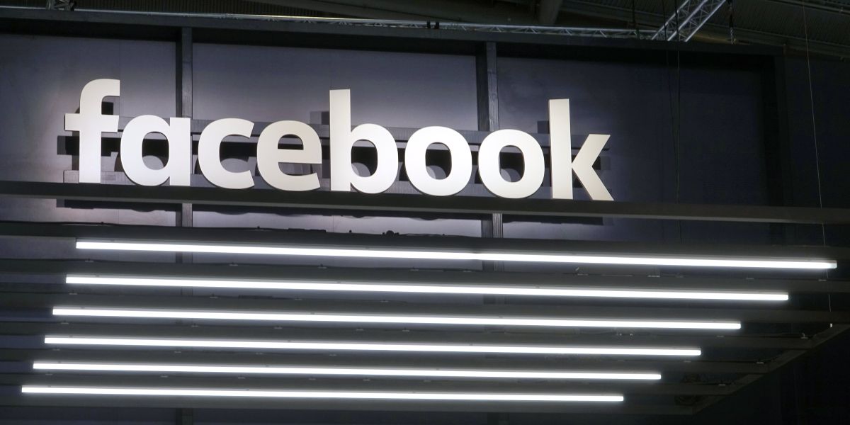 Rótulo de Facebook