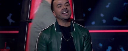 La Voz - Luis Fonsi canta: &lsquo;&Eacute;chame la culpa&rsquo; con Paulina Rubio, Pablo L&oacute;pez y Antonio Orozco en 'La Voz'