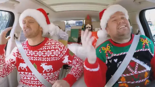 Michael Bublé y James Corden en el navideño Carpool Karaoke