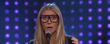 Gwyneth Paltrow imita a Ariana Grande y Christina Aguilera en un divertido vídeo Gwyneth Paltrow imita a Ariana Grande y Christina Aguilera en un divertido vídeo