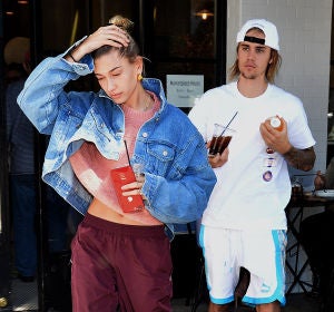 Hailey Baldwin y Justin Bieber Hailey Baldwin y Justin Bieber