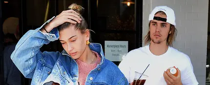 Hailey Baldwin y Justin Bieber Hailey Baldwin y Justin Bieber
