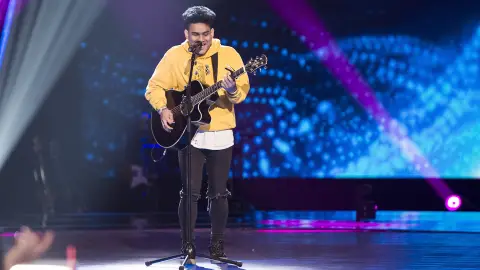 Lion canta ‘Toxic’ de Britney Spears en las ‘Audiciones a ciegas’ Lion canta ‘Toxic’ de Britney Spears en las ‘Audiciones a ciegas’