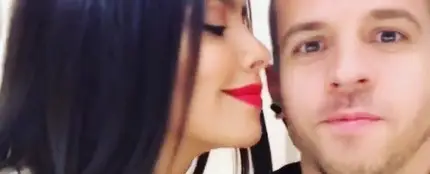 Cristina Pedroche 'se come a besos' a Dabiz Muñoz Cristina Pedroche 'se come a besos' a Dabiz Muñoz